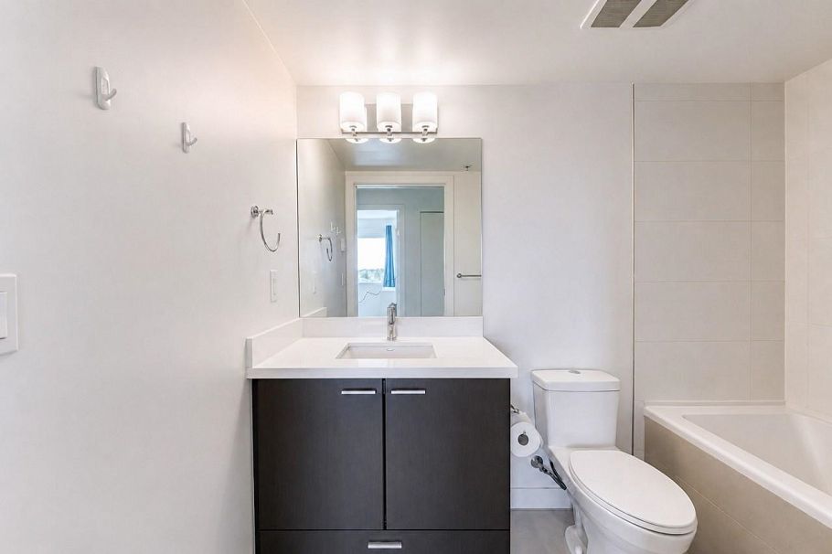 519 2888 E 2nd Avenue Vancouver, BC - 11