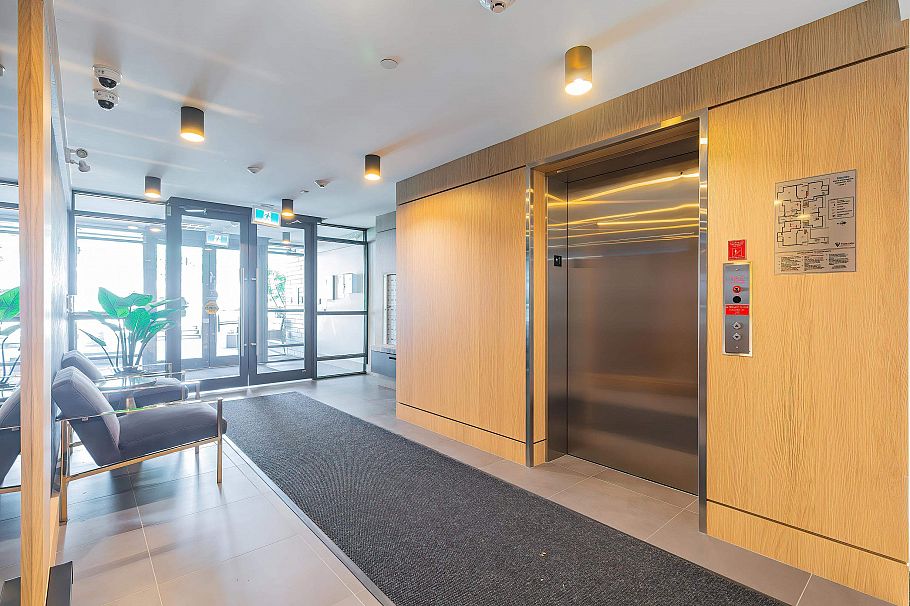 106 458 63rd Avenue Vancouver, BC - 2