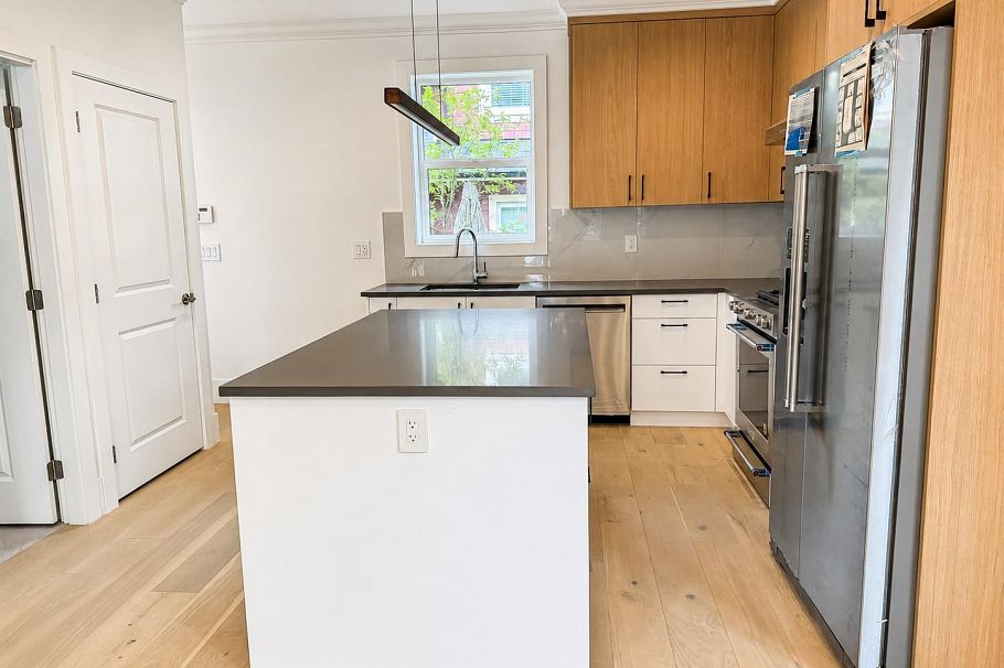 1427 E 27th Avenue Vancouver, BC - 7