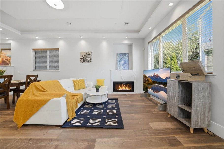 3123 E 7th Avenue Vancouver, BC - 3
