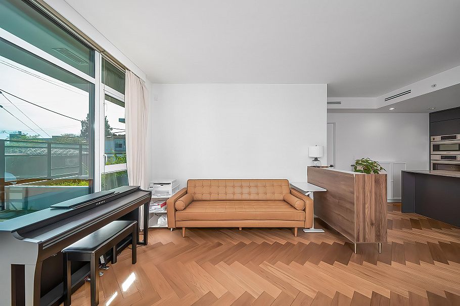 106 458 63rd Avenue Vancouver, BC - 5