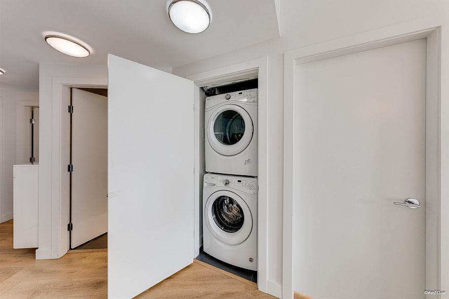 615 3557 Sawmill Crescent Vancouver, BC - 24