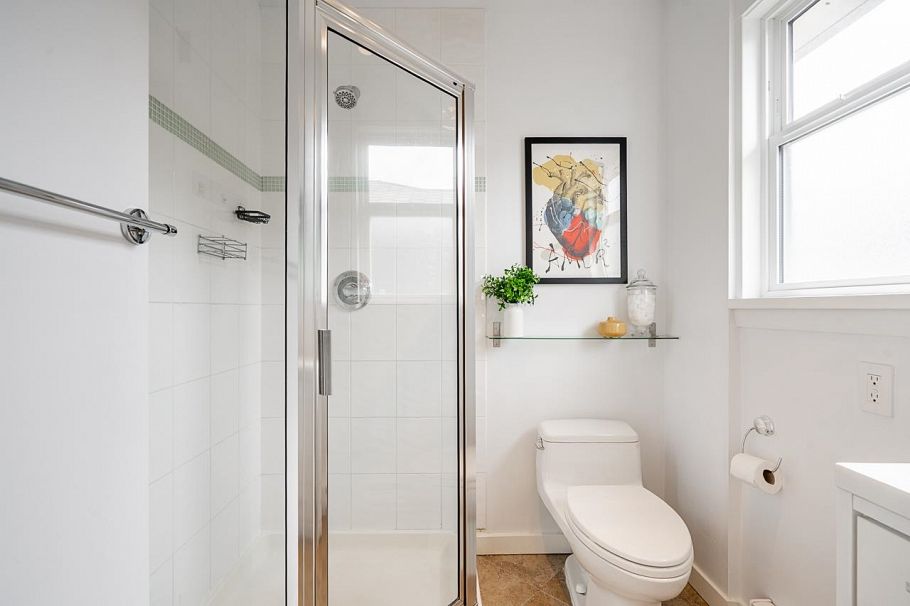 1617 E 36th Avenue Vancouver, BC - 13