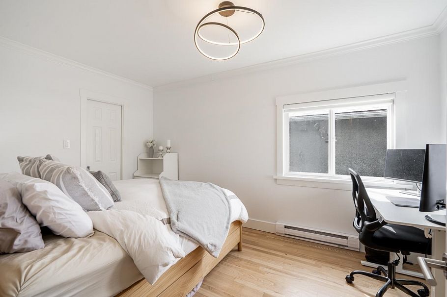 1617 E 36th Avenue Vancouver, BC - 11