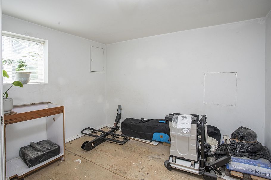 2039 Turner Street Vancouver, BC - 14