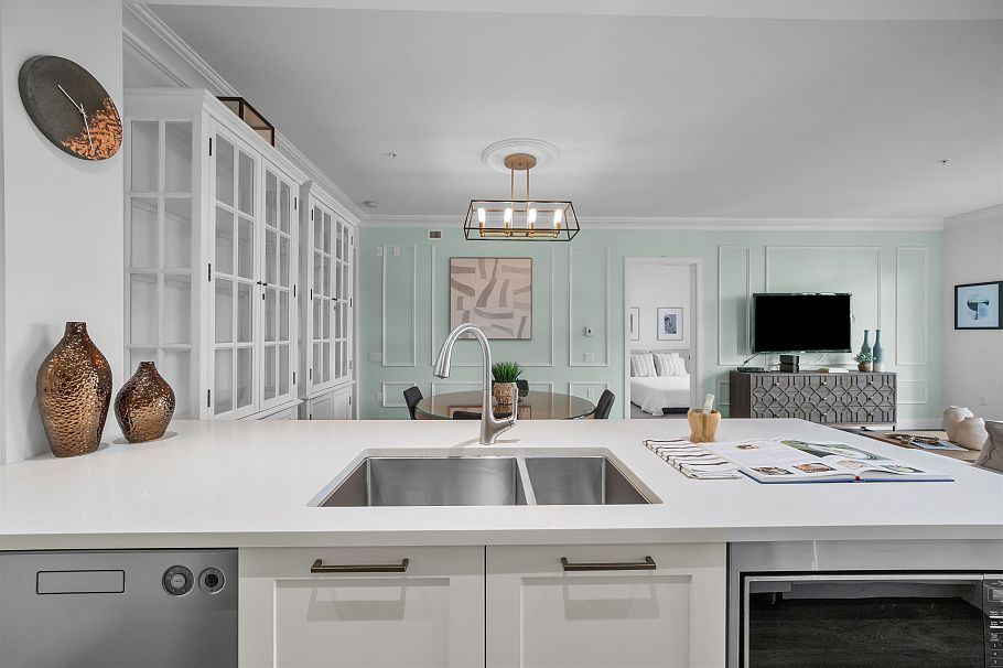 305 168 E 35th Avenue Vancouver, BC - 17