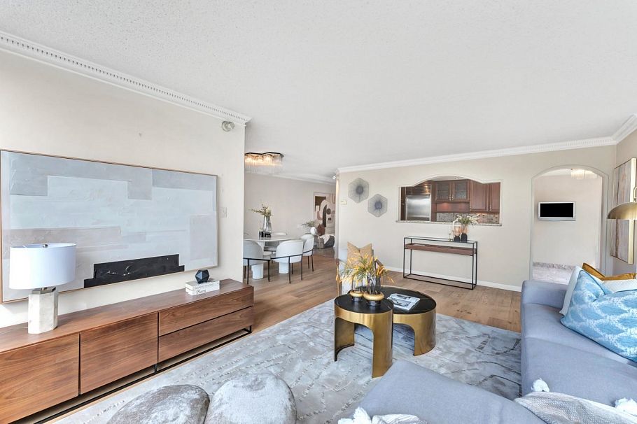 203 1675 Hornby Street Vancouver, BC - 9