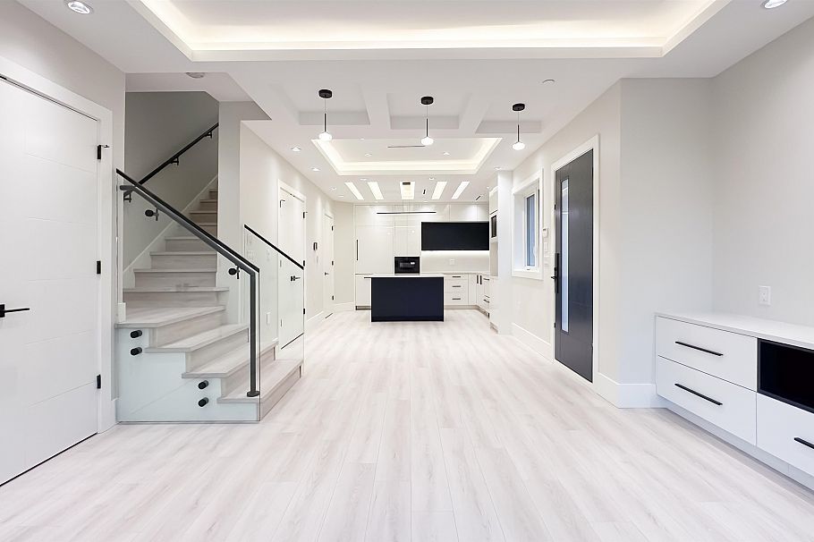 2373 W 7th Street Vancouver, BC - 13