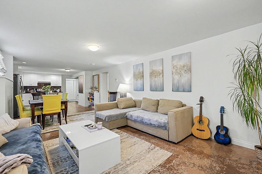 952 Grand Boulevard North Vancouver, BC - 31