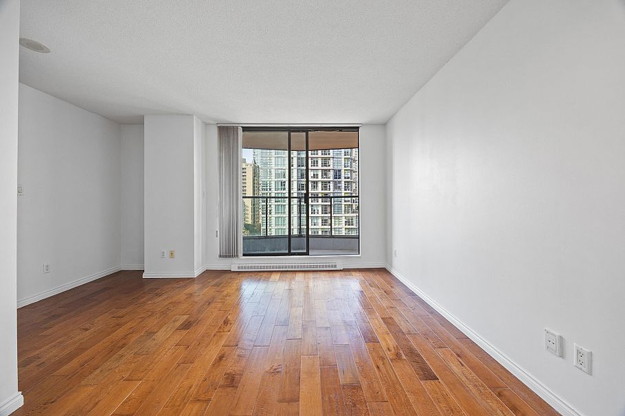 907 1189 Howe Street Vancouver, BC - 10