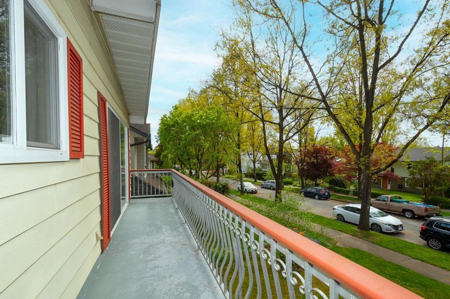 3178 Garden Drive Vancouver, BC - 12