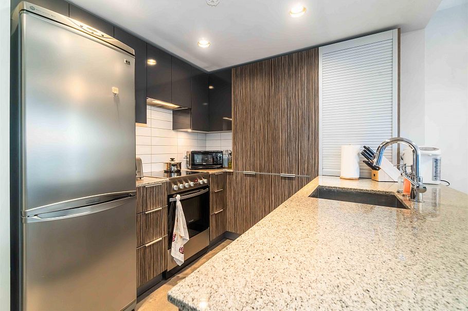 813 1088 Richards Street Vancouver, BC - 11