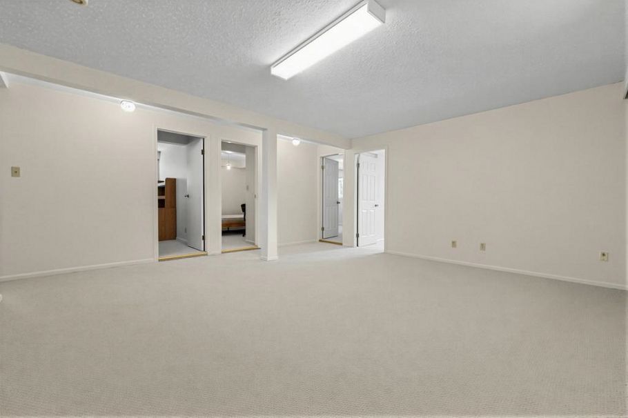 8080 Columbia Street Vancouver, BC - 33