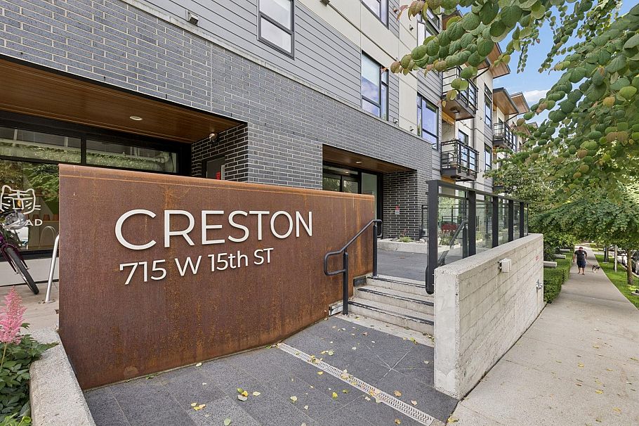 209 715 W 15th Street North Vancouver, BC - 40