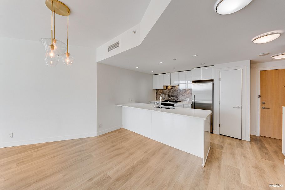 615 3557 Sawmill Crescent Vancouver, BC - 11