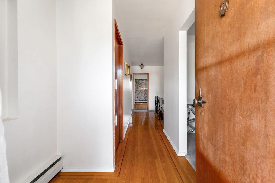 6758 Killarney Street Vancouver, BC - 7
