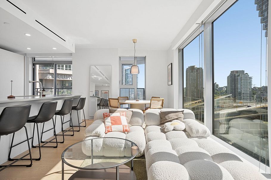 902 889 Pacific Street Vancouver, BC - 6