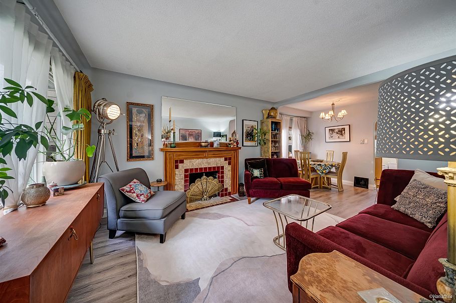 1978 E 8th Avenue Vancouver, BC - 5