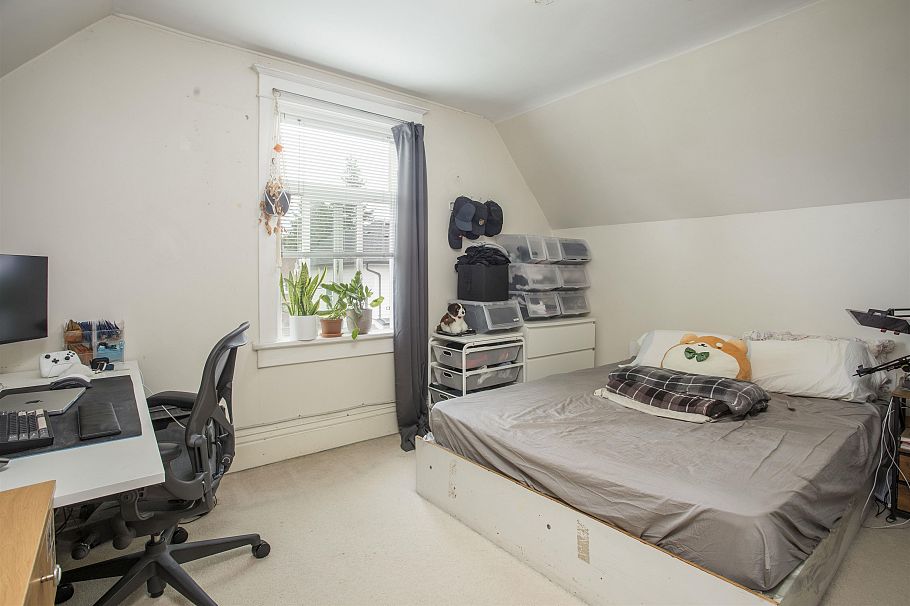 2039 Turner Street Vancouver, BC - 12