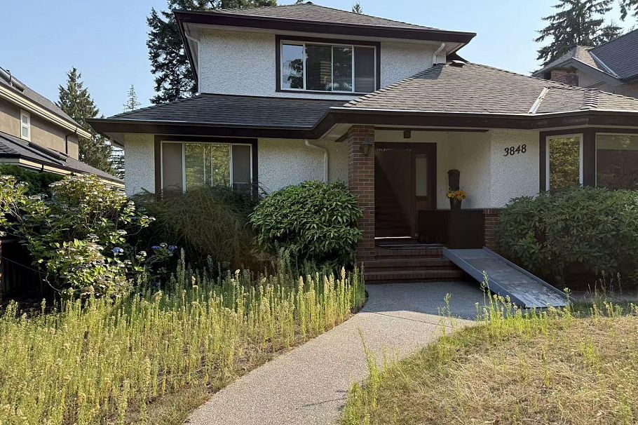 3848 W 38th Avenue Vancouver, BC - 2