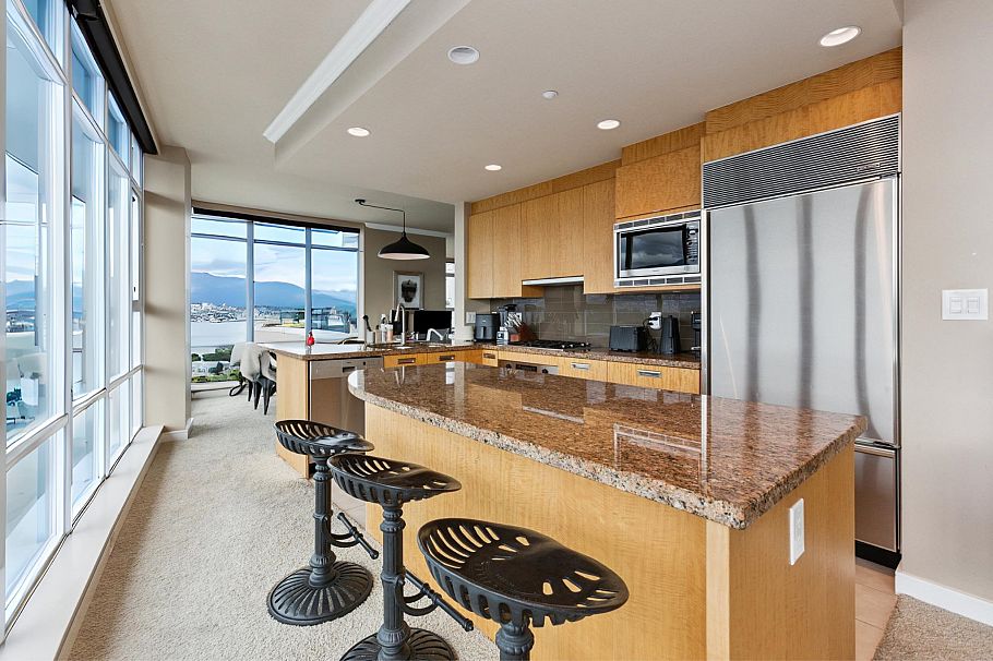 PH2501 1616 Bayshore Drive Vancouver, BC - 10