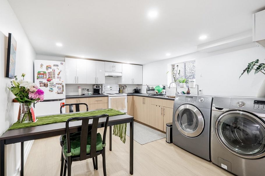 1617 E 36th Avenue Vancouver, BC - 20