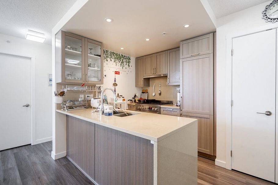 2902 5665 Boundary Road Vancouver, BC - 18