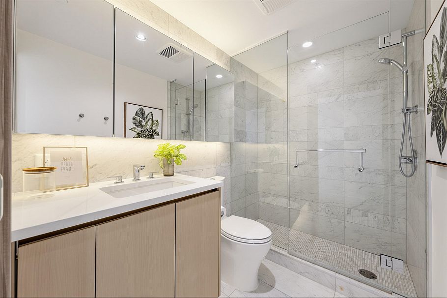 1785 87 Nelson Street Vancouver, BC - 25