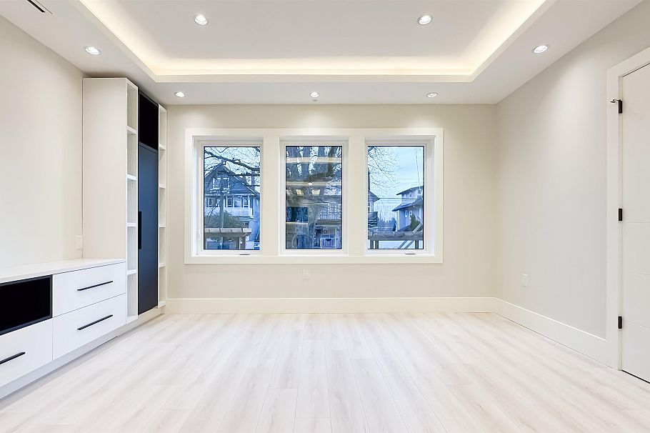 2373 W 7th Street Vancouver, BC - 14