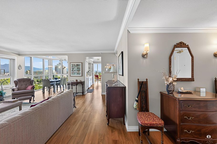 PH2A 2988 W Alder St Vancouver, BC - 17