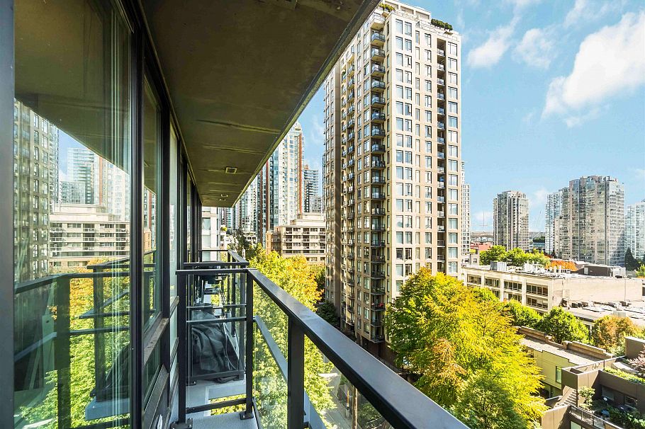 813 1088 Richards Street Vancouver, BC - 21