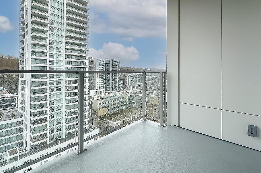 1406 3430 E Kent Avenue South Vancouver, BC - 24
