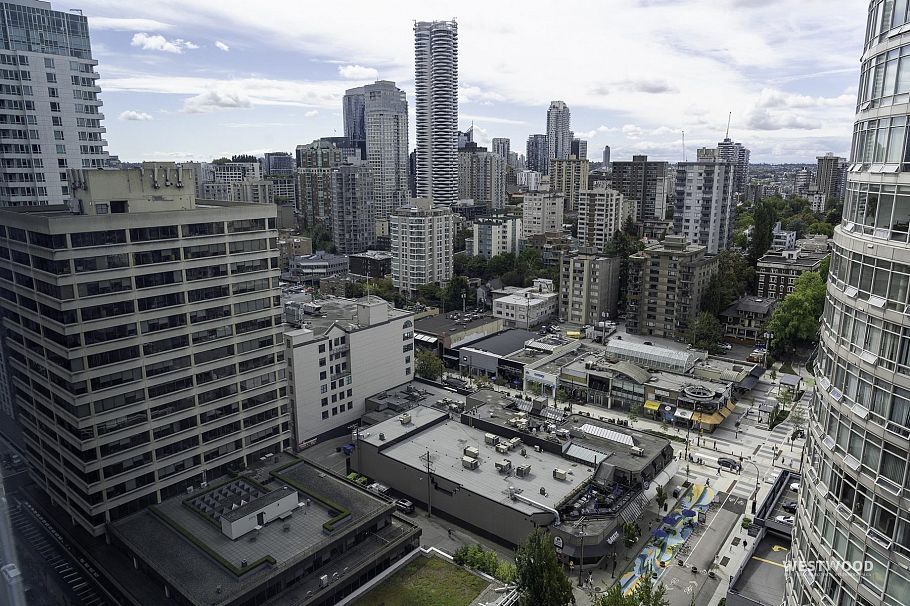 2606 1200 W Georgia Street Vancouver, BC - 23