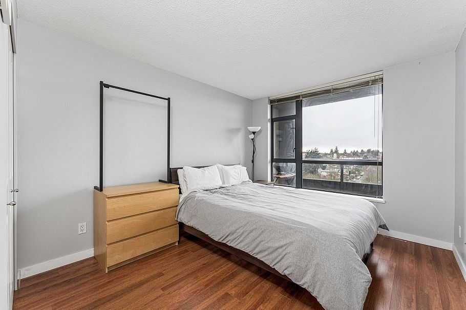 901 3520 Crowley Drive Vancouver, BC - 12