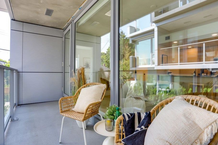 208 8080 Oak Street Vancouver, BC - 18