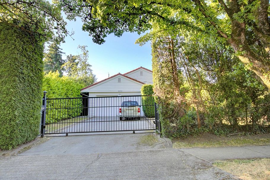 5275 Granville Street Vancouver, BC - 20