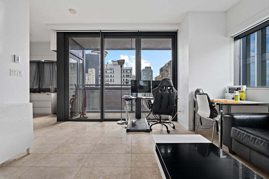 1404 838 W Hastings Street Vancouver, BC - 4