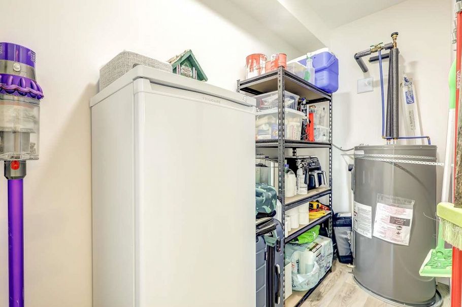 2288 E 33rd Avenue Vancouver, BC - 19