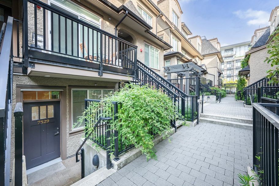 7529 Yukon Street Vancouver, BC - 5
