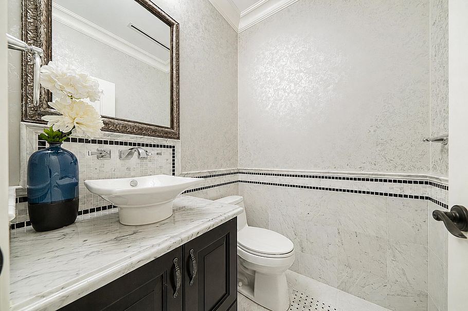 1657 W 58th Avenue Vancouver, BC - 28