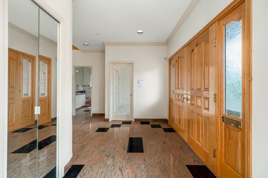 6520 Doman Street Vancouver, BC - 3