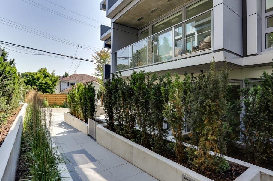 208 8080 Oak Street Vancouver, BC - 24