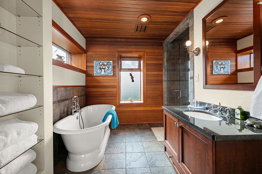 3850 Point Grey Road Vancouver, BC - 25