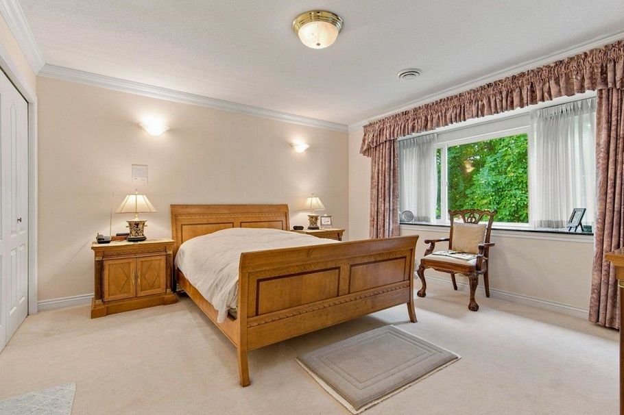 3262 W 12th Avenue Vancouver, BC - 21