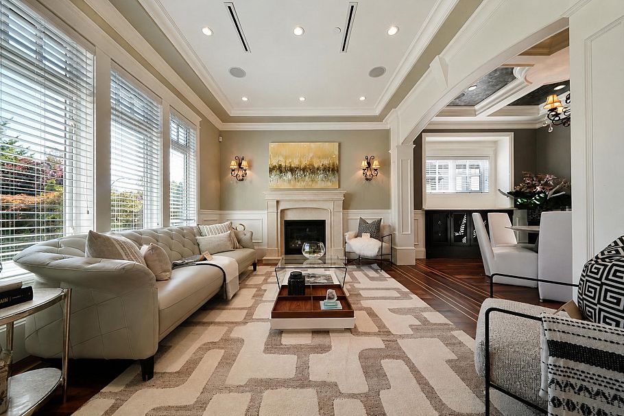 1657 W 58th Avenue Vancouver, BC - 2