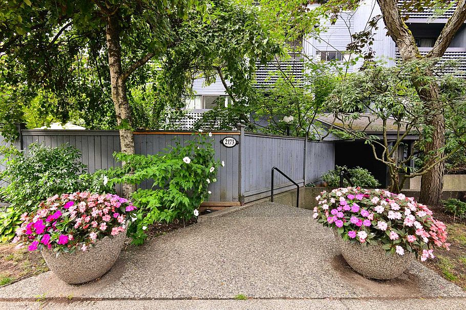 209 2173 W 6 Avenue Vancouver, BC - 36