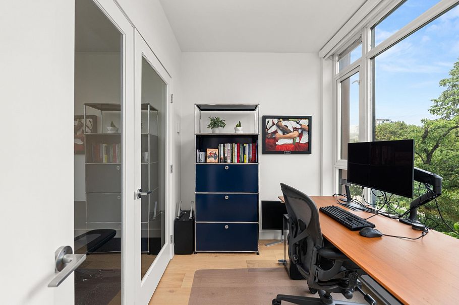 TH6 2349 Scotia Street Vancouver, BC - 23