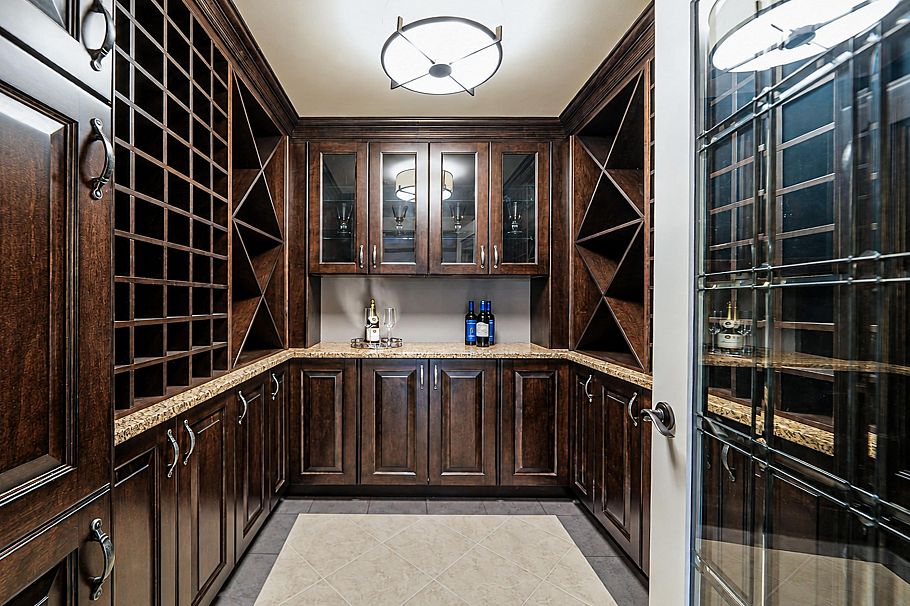 1657 W 58th Avenue Vancouver, BC - 30