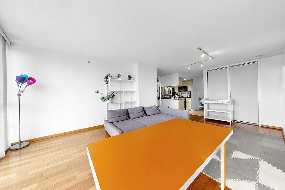 708 1408 Strathmore Mews Vancouver, BC - 3