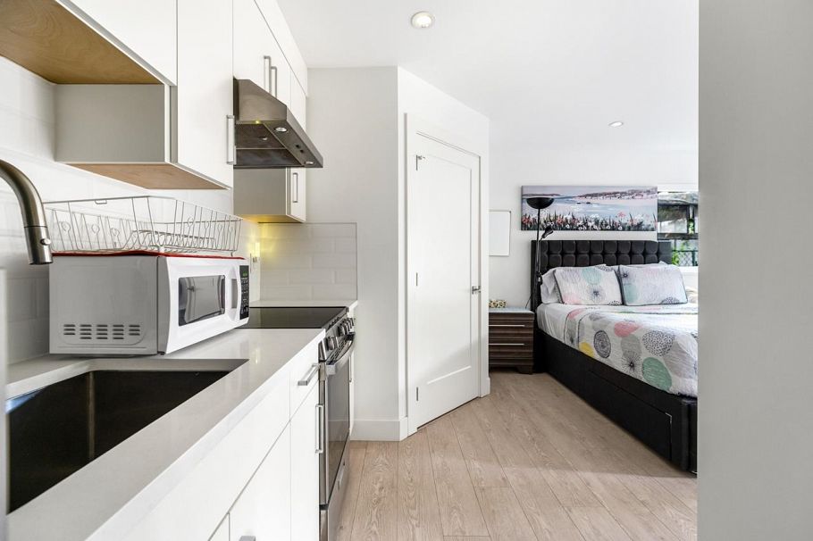 4728 Duchess Street Vancouver, BC - 29